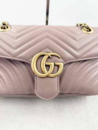 Gucci quilted leather marmont medium bag