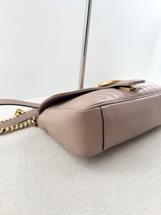 Gucci quilted leather marmont medium bag