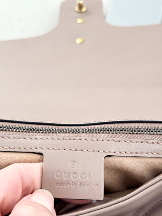 Gucci quilted leather marmont medium bag