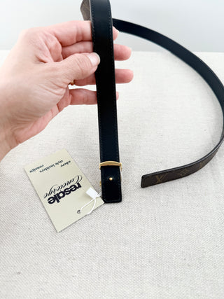 Louis Vuitton 20 mm reversible belt iconic, 75/30
