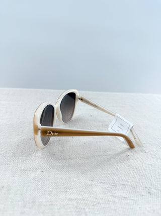 Christian Dior Pondichery 1 Beige White Frame Brown Gradient Cateye Sunglass