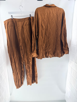 Lafayette 148 satin set button down shirt and pants, top XXL / bottom size US 18