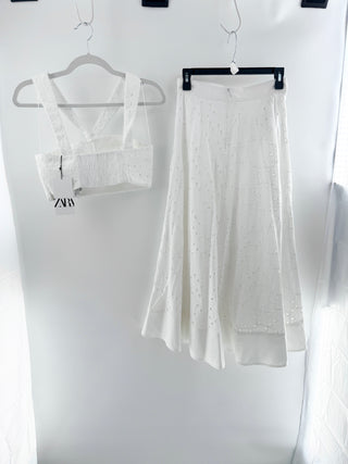 Zara embroidered eyelet set featuring structured corset-style crop top and flowy midi skirt with delicate broderie detailing, XS