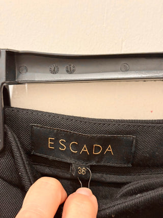 Escada crop pocket pants, 36 GER / 6 US