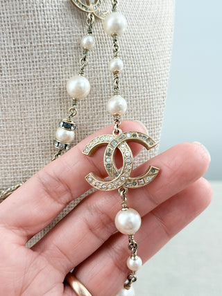 Chanel long vintage necklace with crystals and bows