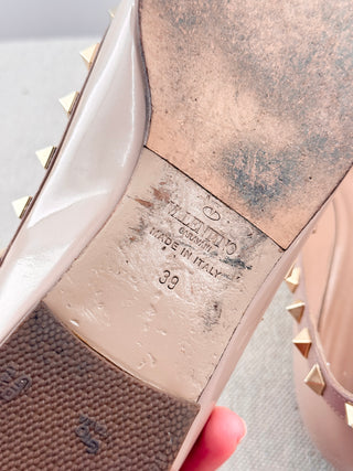 Valentino Garavani Pointed-Toe Ballet Flats, 39