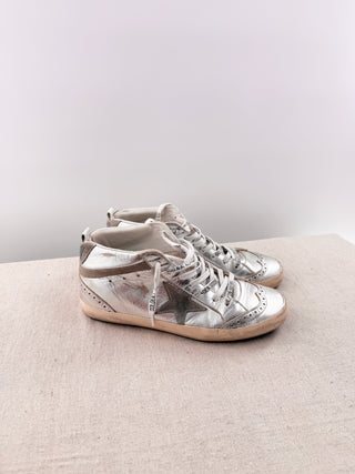 Golden Goose Mid-Top Laminated and Crinkled Leather Skates, 39