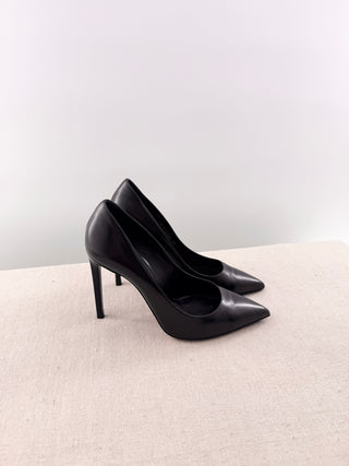 Saint Laurent Classic Pointed-Toe Heels, 39