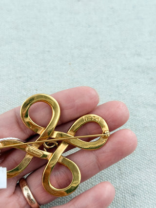 Chanel vintage brooch infinite knit design 80-90s