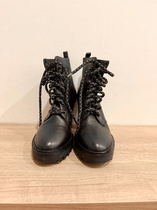 Tamara Mellon Throttle Vitello Lace Up Utility Combat Boots Black Women's EU 36