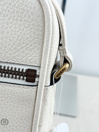 Gucci Authentic logo print leather messenger crossbody bag