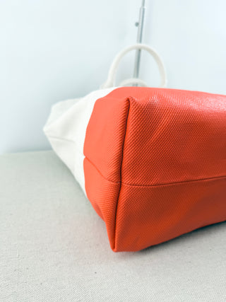 Gucci Gucci embossed logo canvas tote