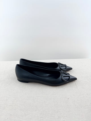 Valentino pointy toe logo flat shoes, 37