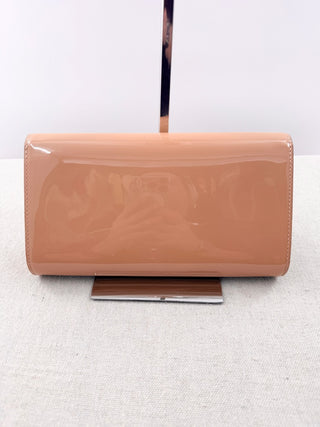 Louis Vuitton nude vernis louise clutch bag