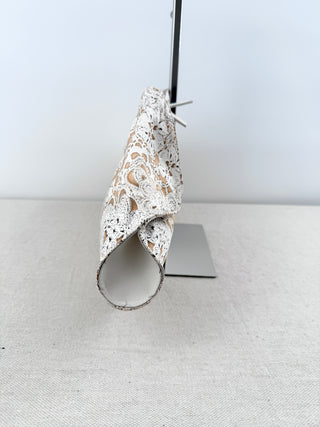 Alexander McQueen demanta clutch silk print leather