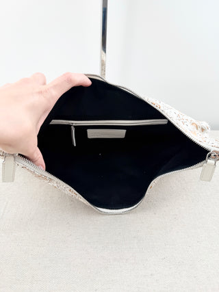 Alexander McQueen demanta clutch silk print leather