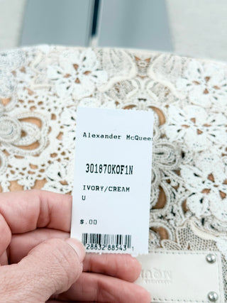 Alexander McQueen demanta clutch silk print leather