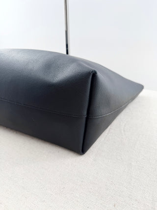 Saint Laurent shopping leather tote bag with YSL charm