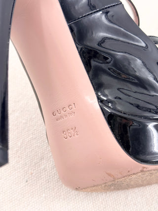 Gucci Patent leather peep toe platform heels with multi straps, 36.5