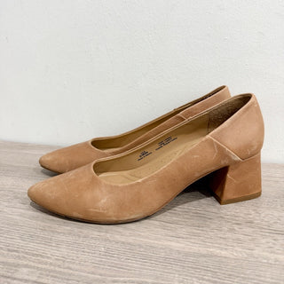 NWOT Nisolo Fiorela Go-To Mid Heel Slip On Leather Pump Shoes Tan Women's US 9