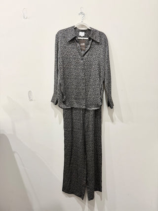 Sundays 100% silk set: shirt and pants, top M / bottom S