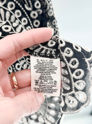 Akem + Kim Brooke Eyelet Embroidered Boho Mini Babydoll Dress Black White Womens XL