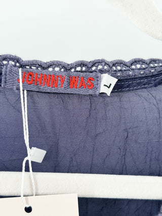 Johny Was embroidered rayon top long sleeve, L