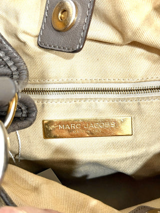 Marc Jacobs Quilted Leather Chain Stam Hobo Bag Olive Taupe Women's