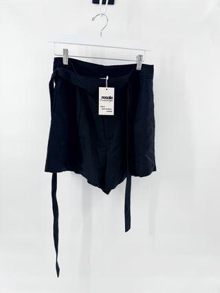 ASTR The Label High Waisted Belted  Pleated Shorts Black Women's Size Medium