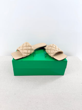 Bottega Veneta padded flat sandals, 39.5