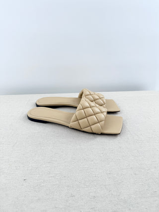 Bottega Veneta padded flat sandals, 39.5