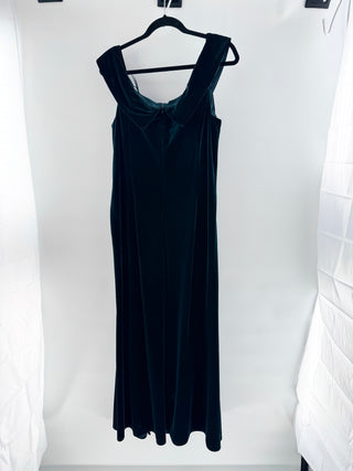 Alex Evenings Off Shoulder Embellished Fit & Flare Velvet Gown Forest Green 18