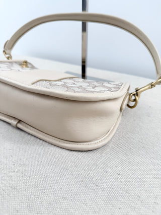 Coach swinger bag in  monogram