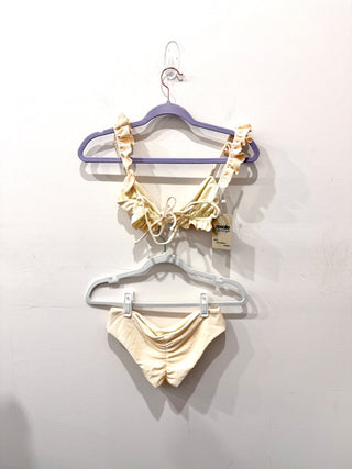 Maheli Heli Ria Ruffle Bikini Top & Bekka Bikini Bottom Swim Set Ribbed Vanilla S