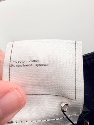 Chanel Shorts with ruffle hem & CC logo button detail, 42