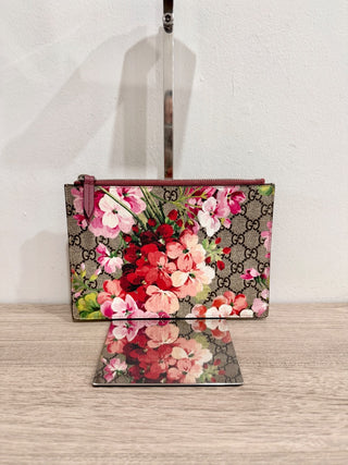 Gucci leather zip pouch flora