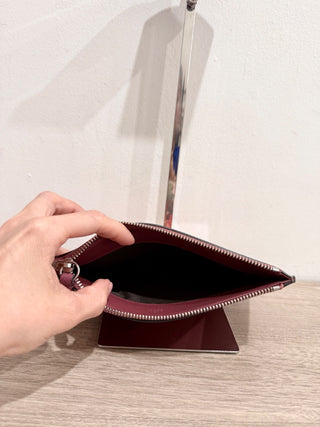 Gucci leather zip pouch flora