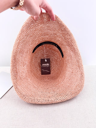 Helen Kaminski hat, OS