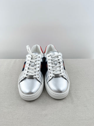 Gucci leather metallic sneakers with contrast trim, 39