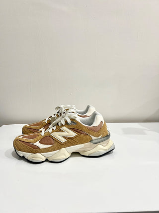 New Balance 9060 Great Plains Suede Chunky Running Shoes Tan Unisex US M 7/ W8.5