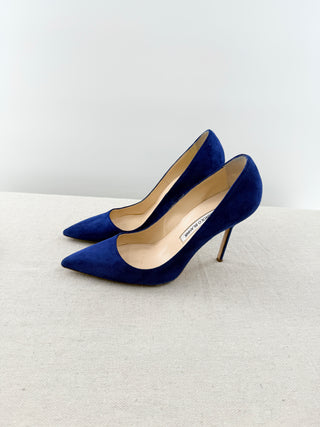 Manolo Blahnik pointy heel suede pumps, 40