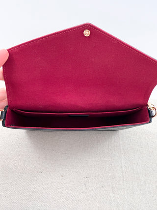Louis Vuitton pochette felicie bag with chain strap