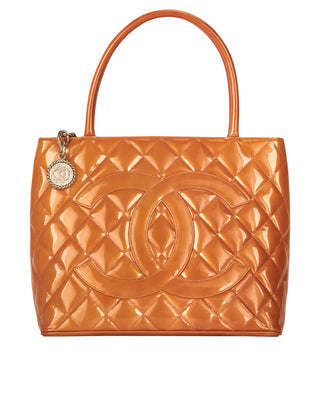 CHANEL Patent Medallion Quilted Patent Leather Top Handle Tote Bag Orange