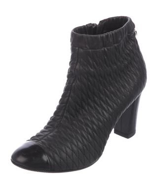 Chanel Leather Block Heel Cap Toe Quilted Ankle Booties Black Women's Size EU 40