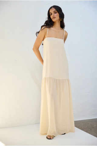 NWT VRG Girl Nora Sleeveless Adjustable Strap Linen Sheer Maxi Dress Cream Size 6