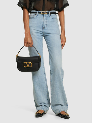 Valentino Garavani Alltime Grainy Calfskin Medium Shoulder Bag Black/Gold