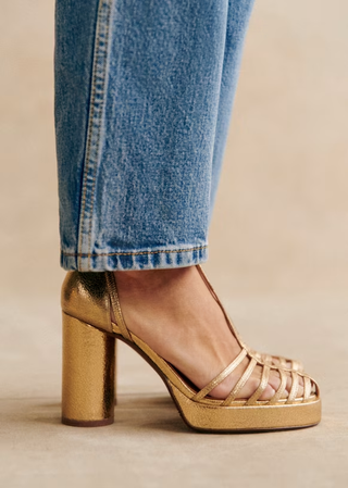 NWOT Souliers x Sezane Daria Metallic Leather Block Heel Strappy Sandals Gold 40