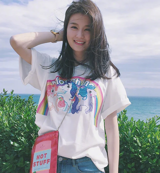 Moschino Rainbow Unicorn Printed Short Sleeve Graphic T-Shirt White Women's M