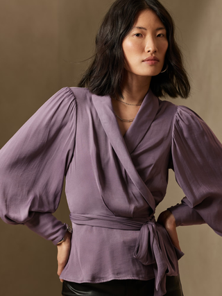 NWT Banana Republic Satin Tie-Wrap Blouse Dusty Amethyst Women's Size Small