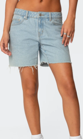 NWT Edikted Tomboy Low Rise Raw Hem Denim Jean Shorts Light Blue Women's Size S